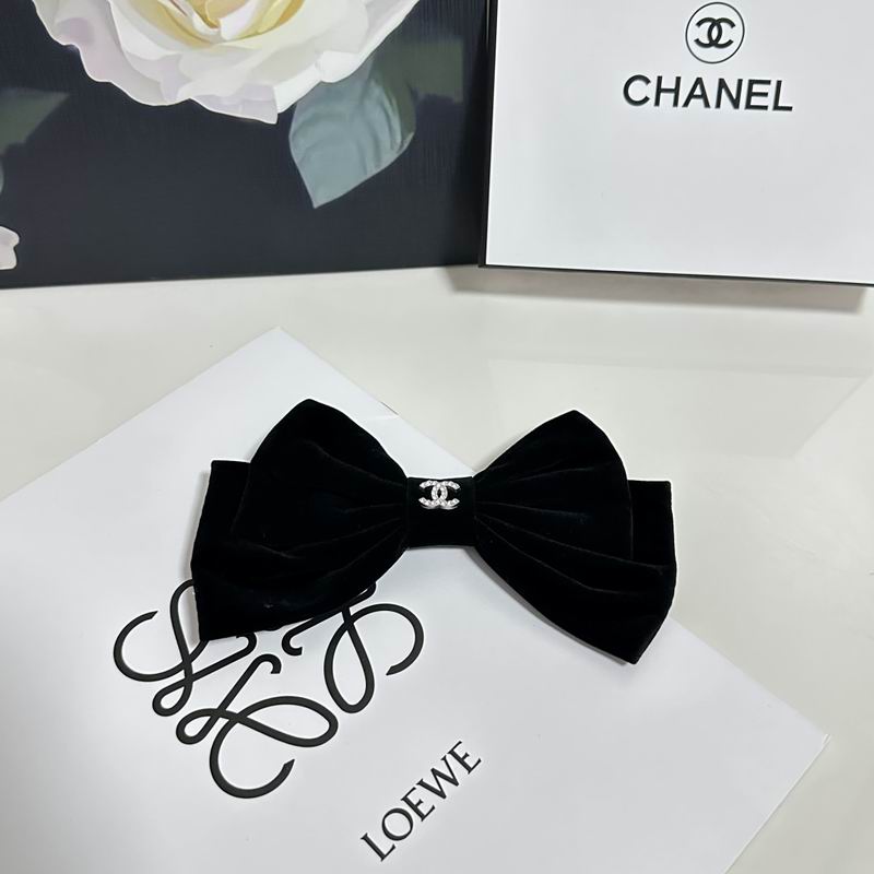 Chanel Hairpin hh44